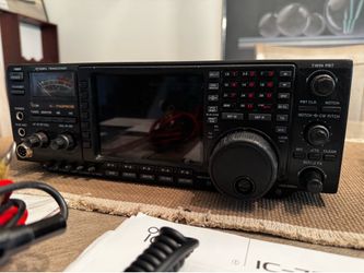ICOM IC-756PRO III HF/50Mhz 100 watts Transciever