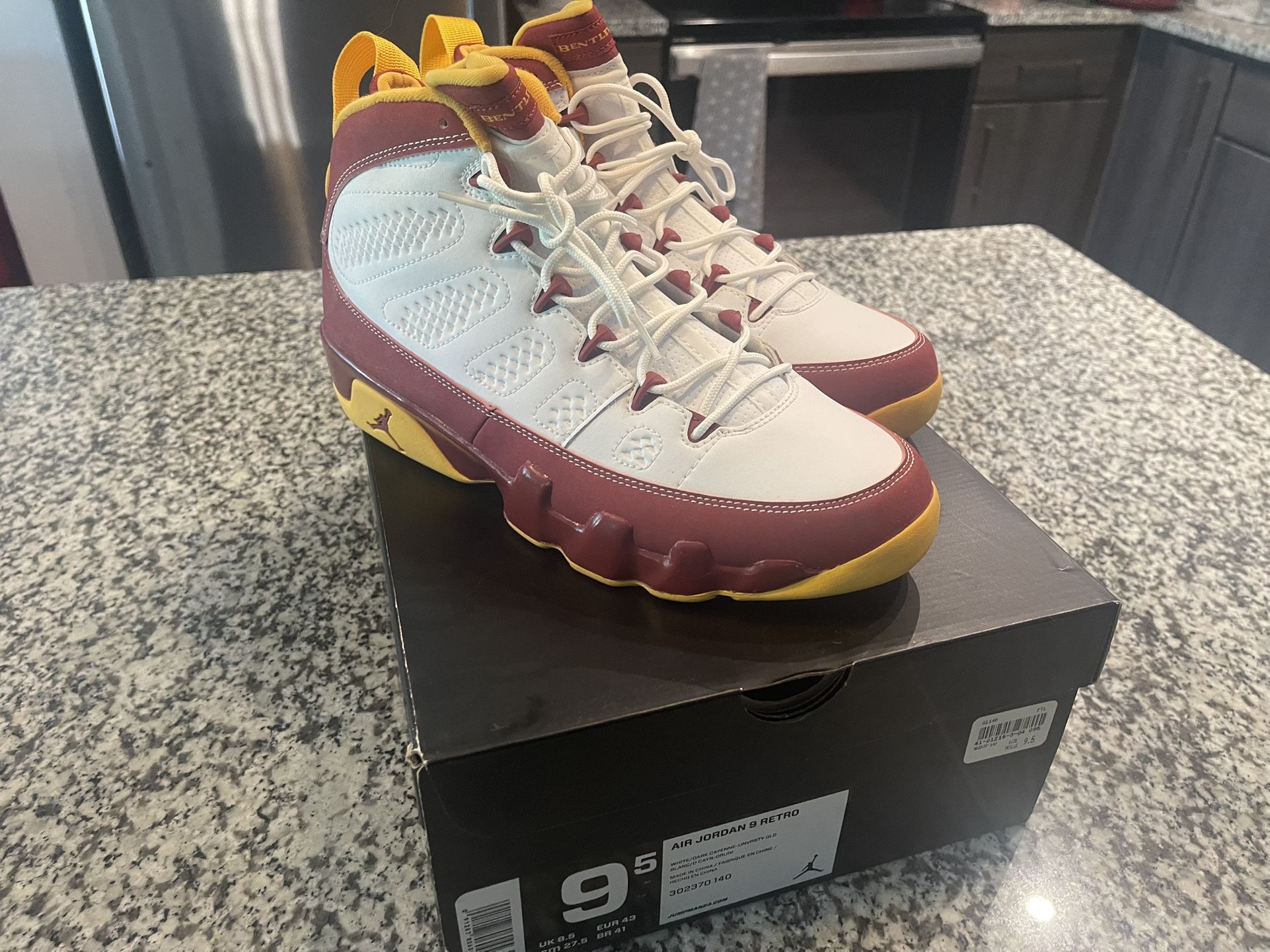 Jordan Retro Bentley Ellis (Crawfish)