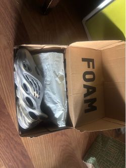 Yeezy Foam Runners