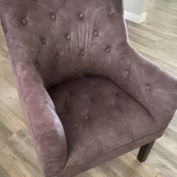 Accent Chairs