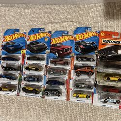 Hot Wheels And Matchbox 