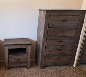 Full size bedroom set