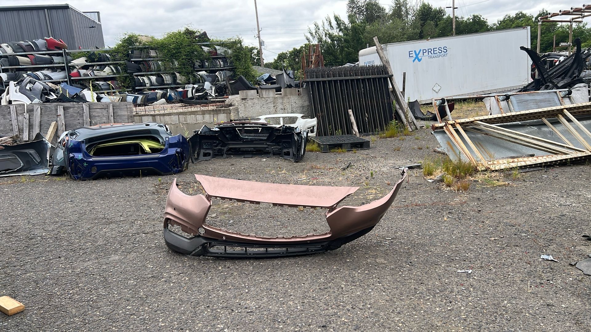 2017 To 2018 Infiniti QX30 Front Bumper #B559 IN1000 280