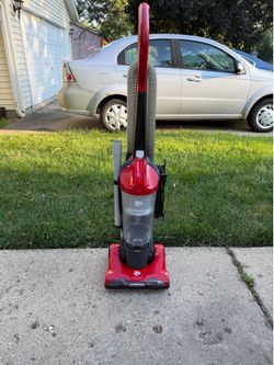 Dirt Devil Vacuum