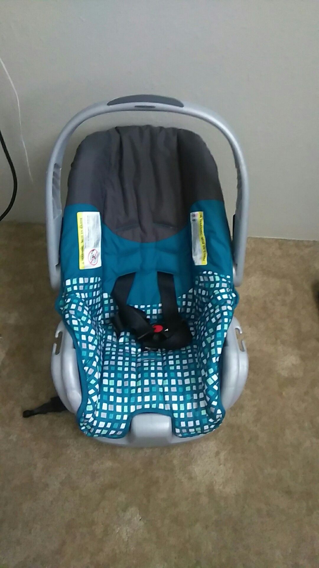 Neutral color baby seat