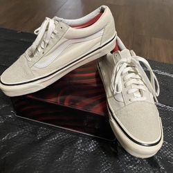 VANS Old Skool Sneakers UltraCush Insoles Pop Marshmallow White Suede Color Men’s Size 11