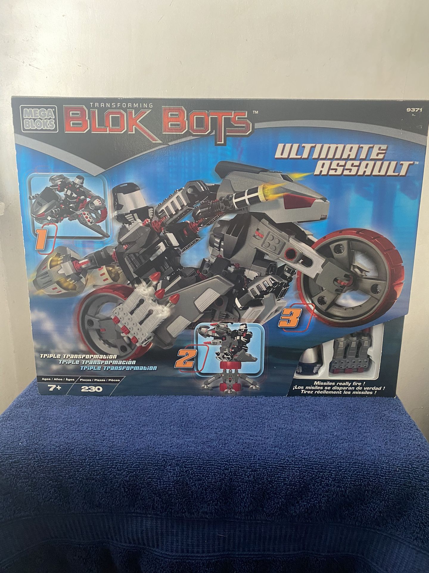 Mega Bloks Blok Bots Ultimate Assault Toy