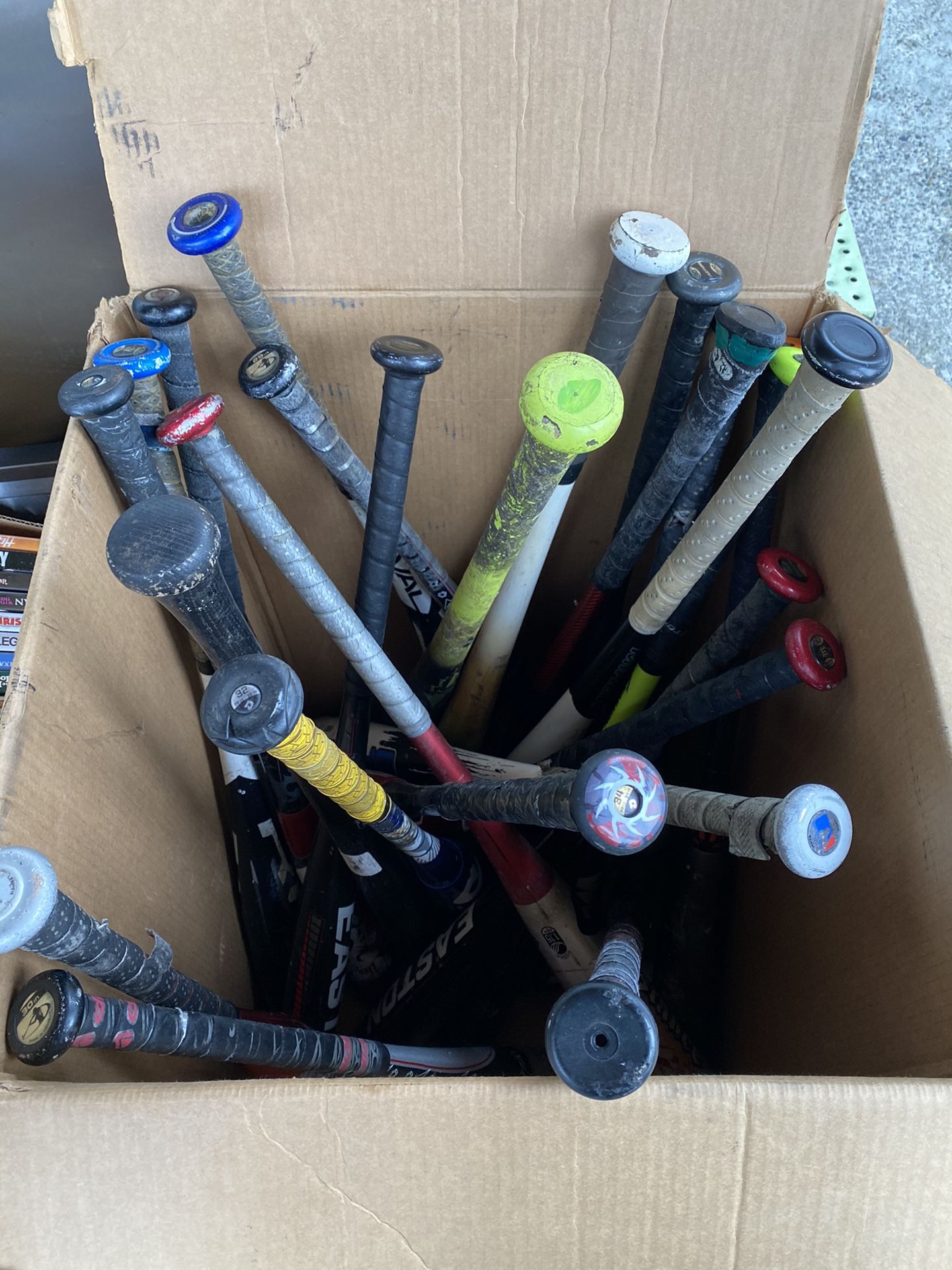 Bundle of baseball bats