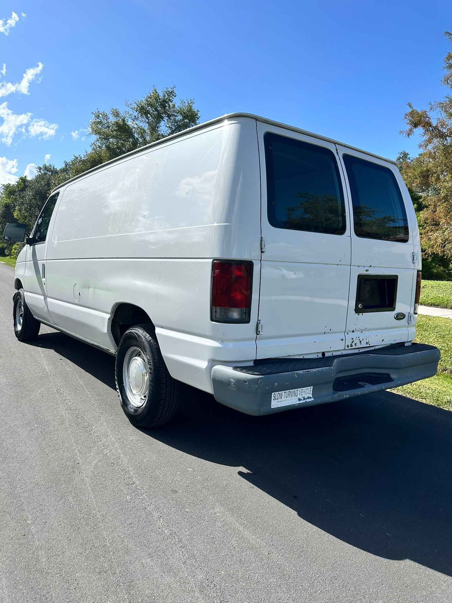 2014 Ford E-350