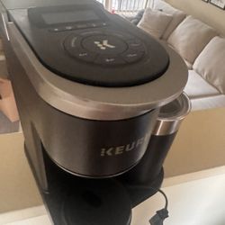 Keurig K-Cafe Single Serve K-Cup Coffee, Latte and Cappuccino Maker