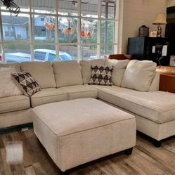 Abinger Natural RAF Sectional Ashley / couch / Living room set