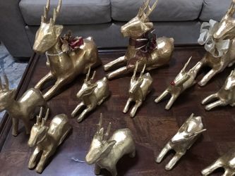 Christmas Reindeer Gold Paper Mache’