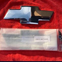 Chevy Tahoe Emblem Logo 