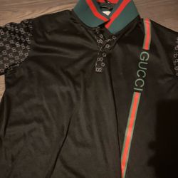gucci shirt never worn 