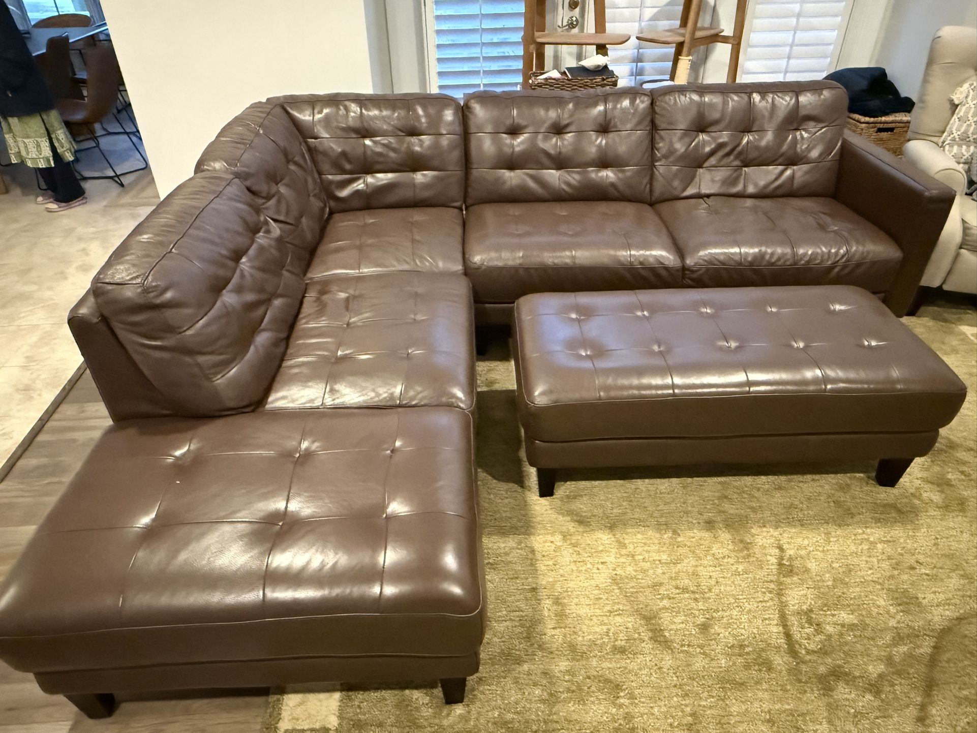 Leather Sectional Sofa Haverty’s 