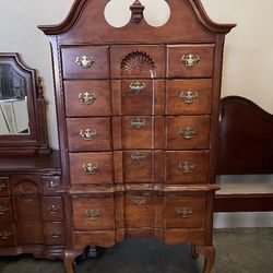 Western Style Bedroom Set