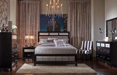 Black & Metallic 4 piece bedroom set