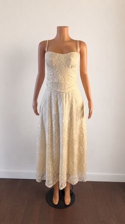 Medium/Large Cream dress