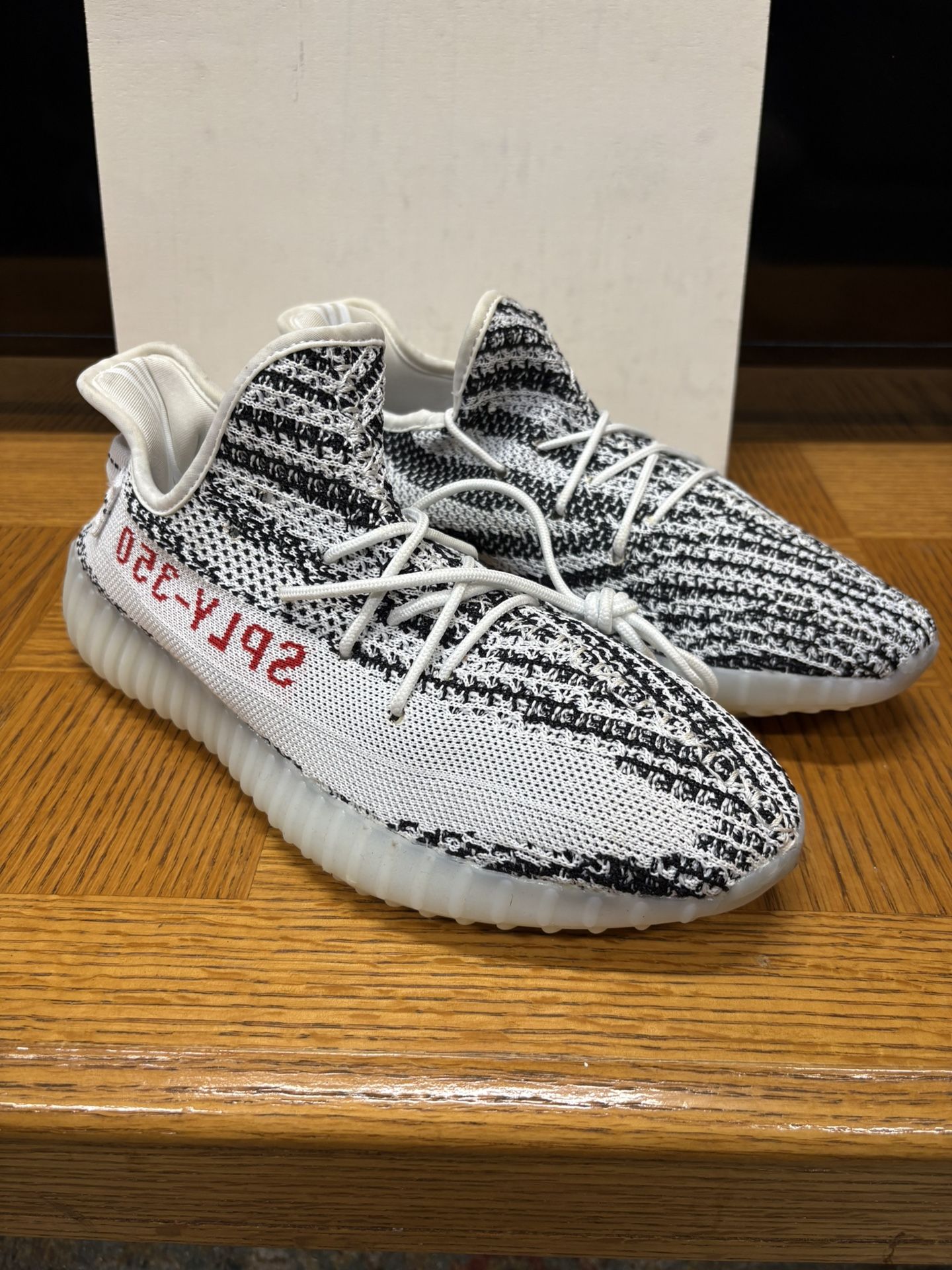 Adidas Yeezy Boost 350 V2 “Zebra” – Great Condition – Size 9.5 US