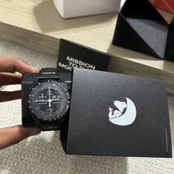 OMEGA x Swatch Black Snoopy Moonswatch New MOON Mission to Moonphase  Speed master WITH RECEIPT