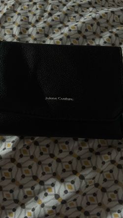 Womans Magnetic wallet