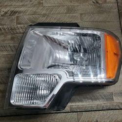 2009-2014 FORD F-150 FRONT LEFT DRIVERS SIDE HEADLAMP OEM