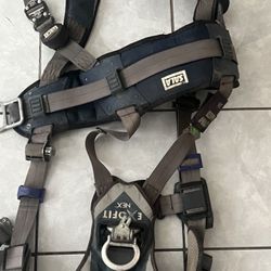 Carolina Boots Size 10 & 1\2  Also Full Body Harness Sala Size L