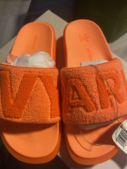 Ivy Park Slides