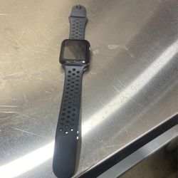 Apple I watch Nike Series 3