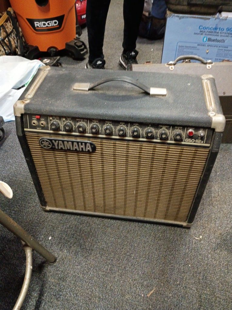 Yamaha Amp