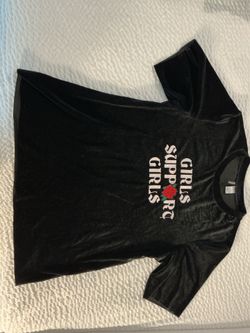 Black "Girls Support Girls" graphic tee with white text and red rose #support #empowerment