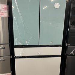 Samsung bespoke 4 door refrigerator with beverage center