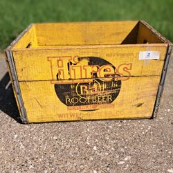 Vintage Hires Rootbeer Crate 