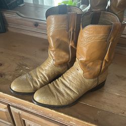 Boots. Justin Men’s Boots