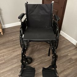 Selling Med line Wheelchair