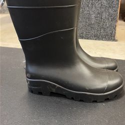 Rain boots Men’s 6/womens 7.5