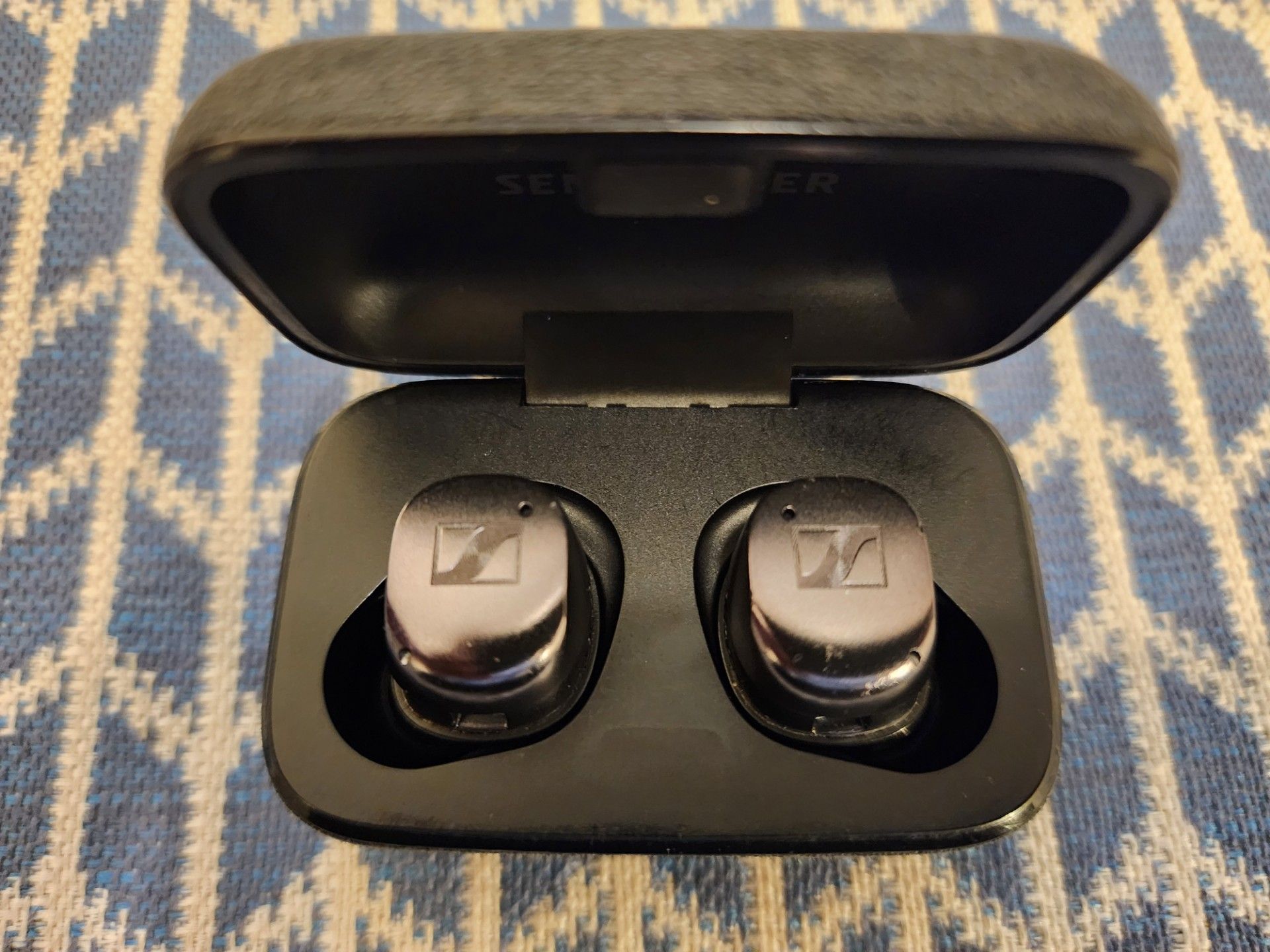 Sennheiser Momentum True Wireless 4 Right ear bud