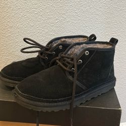 Uggs Short Boots