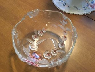 Crystal bowls
