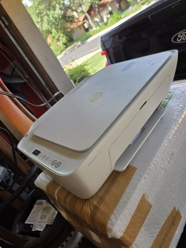 HP Deskjet 2752 Wireless COLOR Printer