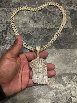 Big Diamond Jesus Cuban necklace