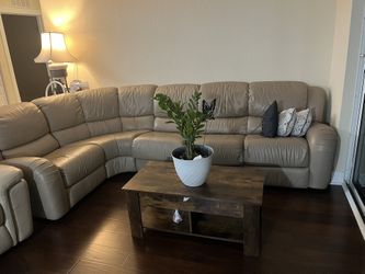 Natuzzi Italian Leather Sectional Sleeper – Designer Piece (Made in Italy)