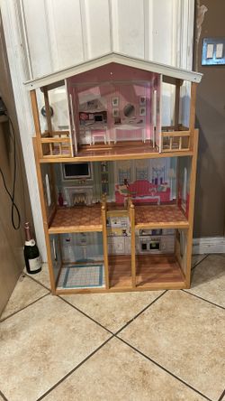 Doll Barbie House