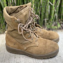 Belleville Hot Weather Work Boots, Sz 8W Men’s. Located west roseville..