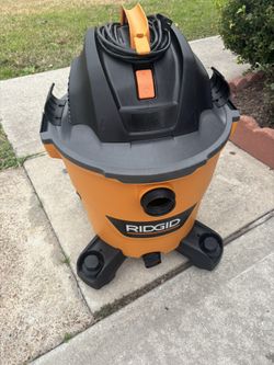 Rigid Shop Vac 12 gal