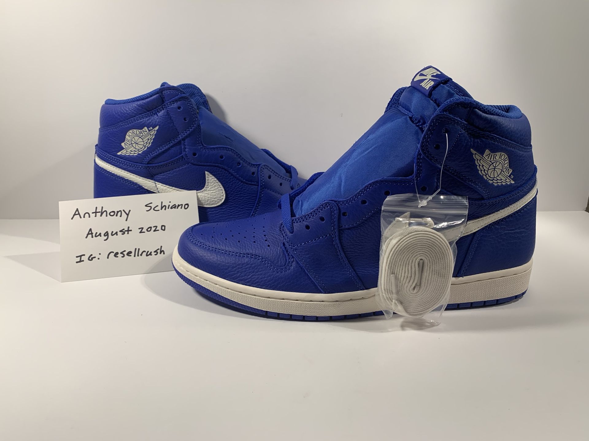 Jordan 1 High Hyper Royal Size 12