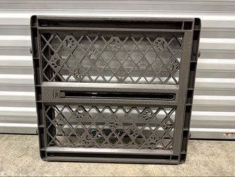 MyPet Paws Portable Pet Gate Expandable 26-40 in Brown Plastic