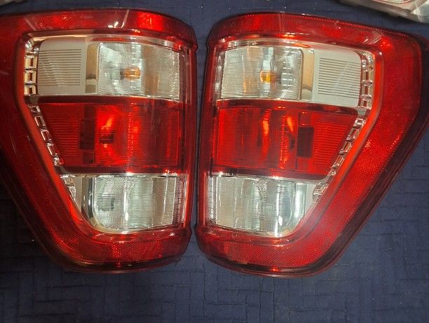 FORD F150 TAILLIGHTS (21-23)