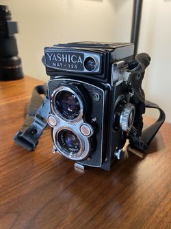 Yashica Mat 124 Medium Format