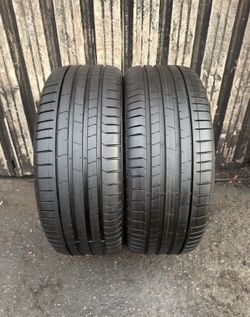 245/35/20   245/35R20  Pirelli P-Zero PZ4 RunFlat (LikeNew)